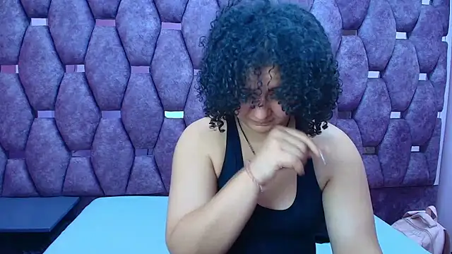 Snapshot of AlaSmith chatting on 5, 3, 2026 AlaSmith online show from 5, 3, 2026