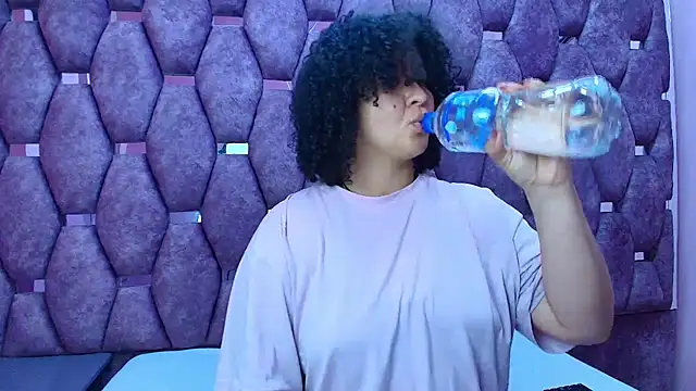 Snapshot of AlaSmith chatting on 24, 3, 2026 AlaSmith online show from 24, 3, 2026