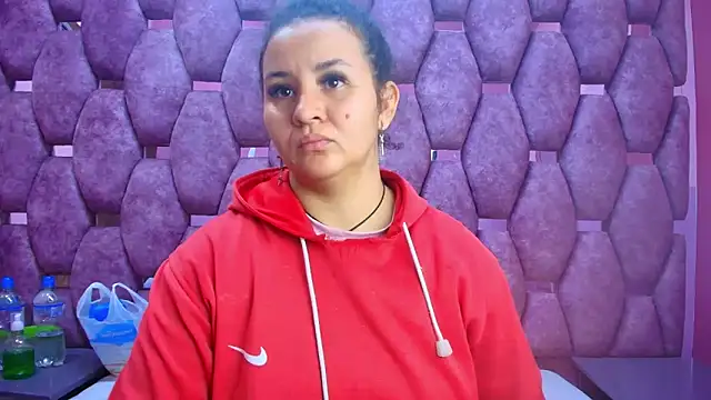 Snapshot of AlaSmith chatting on 2, 4, 2026 AlaSmith online show from 2, 4, 2026