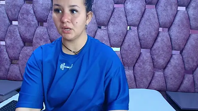 Snapshot of AlaSmith chatting on 3, 4, 2026 AlaSmith online show from 3, 4, 2026