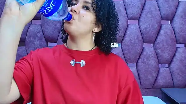 Snapshot of AlaSmith chatting on 5, 4, 2026 AlaSmith online show from 5, 4, 2026