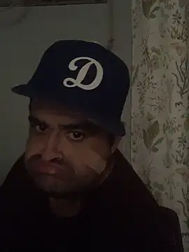 Miguel16i online show from 8, 12, 2024