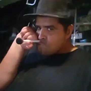 Snapshot of Miguel16i chatting on 12, 5, 2026 Miguel16i online show from 12, 5, 2026