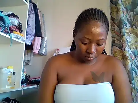 Snapshot of choco_dimples chatting on 25, 1, 2025 choco dimples online show from 25, 1, 2025