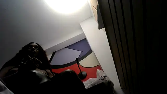 Tsnitra online show from 7, 2, 2026