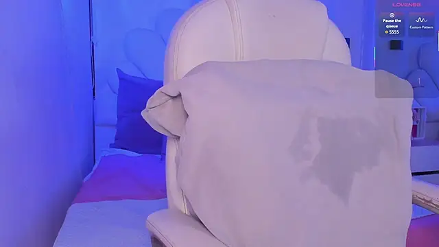 kitty roouse online show from 11, 1, 2026