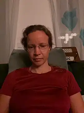 AnnikaRose online show from 13, 10, 2025