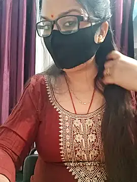 Aishwaryaa 69 online show from 4, 12, 2025