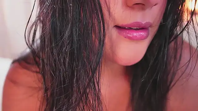 bonniekim  online show from 11, 11, 2025