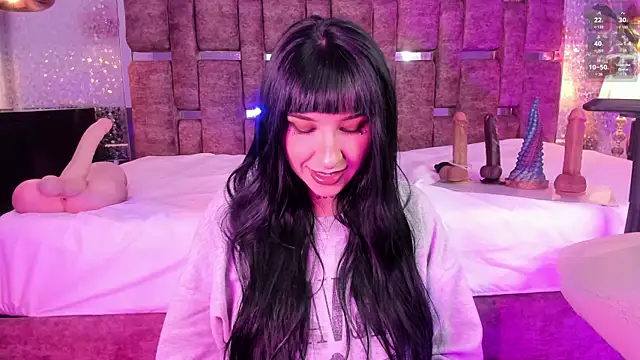 Snapshot of Leiaa_ chatting on 25, 7, 2026 Leiaa online show from 25, 7, 2026