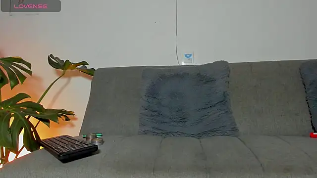 Snapshot of Christopher_Well chatting on 22, 2, 2025 Christopher Well online show from 22, 2, 2025