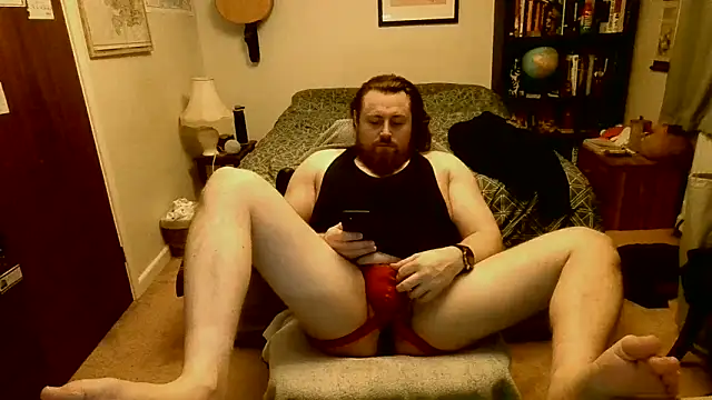 Snapshot of Hairy_Guy30 chatting on 2, 2, 2025 Hairy Guy30 online show from 2, 2, 2025