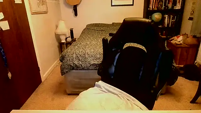 Snapshot of Hairy_Guy30 chatting on 10, 2, 2025 Hairy Guy30 online show from 10, 2, 2025