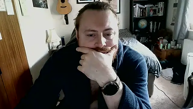 Snapshot of Hairy_Guy30 chatting on 29, 9, 2025 Hairy Guy30 online show from 29, 9, 2025