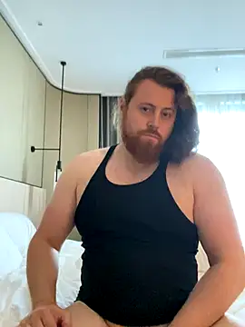 Snapshot of Hairy_Guy30 chatting on 31, 10, 2025 Hairy Guy30 online show from 31, 10, 2025