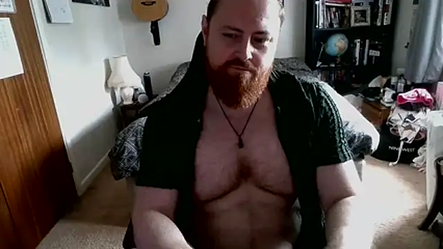 Snapshot of Hairy_Guy30 chatting on 28, 6, 2026 Hairy Guy30 online show from 28, 6, 2026