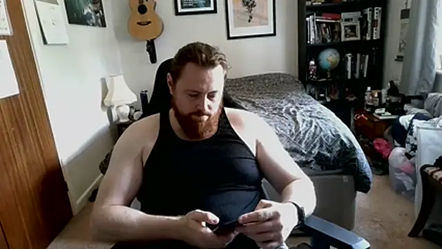 Snapshot of Hairy_Guy30 chatting on 15, 7, 2026 Hairy Guy30 online show from 15, 7, 2026
