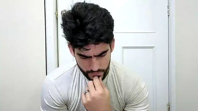 Jackyrose online show from 12, 4, 2026