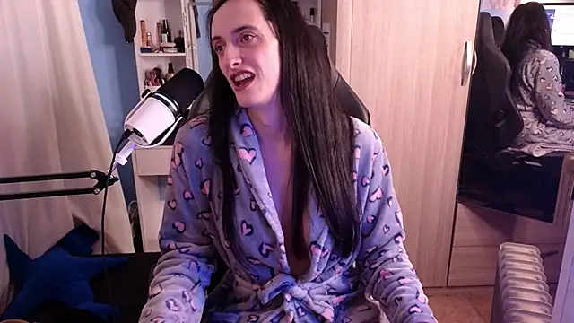 Snapshot of MemiKouki chatting on 18, 3, 2025 MemiKouki online show from 18, 3, 2025