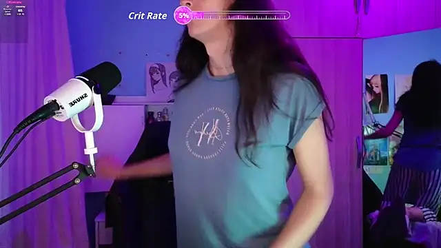 Snapshot of MemiKouki chatting on 11, 11, 2025 MemiKouki online show from 11, 11, 2025