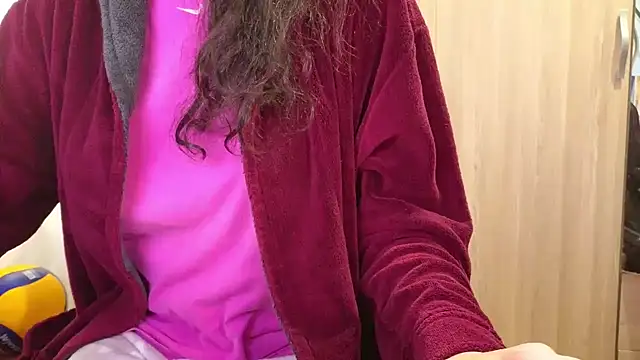 Snapshot of MemiKouki chatting on 14, 1, 2026 MemiKouki online show from 14, 1, 2026