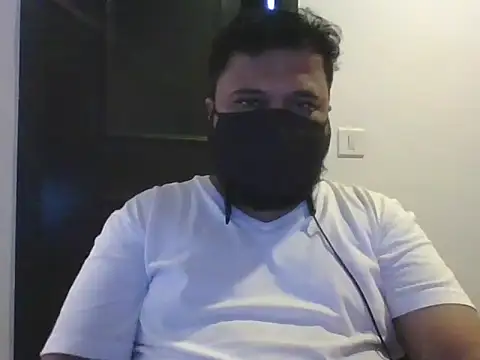 Hunk-Hand6 online show from 27, 6, 2026