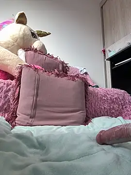 Miaa love6969 online show from 22, 3, 2026