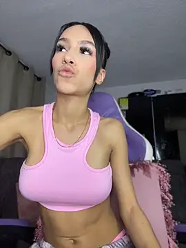 Snapshot of Miaa_love6969 chatting on 11, 5, 2026 Miaa love6969 online show from 11, 5, 2026