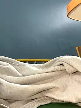 Lami Mi online show from 3, 11, 2025