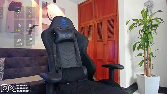  joansoto online show from 9, 9, 2025