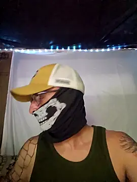 Snapshot of Cadillacninja chatting on 29, 10, 2025 Cadillacninja online show from 29, 10, 2025