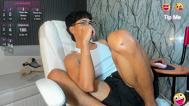 Snapshot of allens_joe chatting on 3, 2, 2026 allens joe online show from 3, 2, 2026