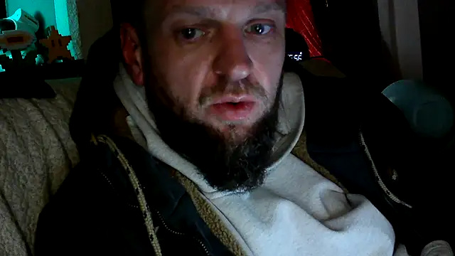 Snapshot of donhulio482 chatting on 7, 3, 2025 donhulio482 online show from 7, 3, 2025