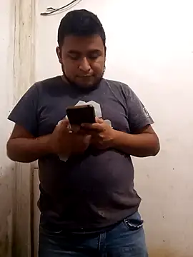 YoSoyLittleBoy online show from 2, 2, 2026