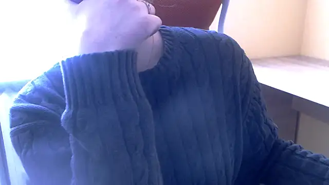 Alisha XO online show from 4, 3, 2026