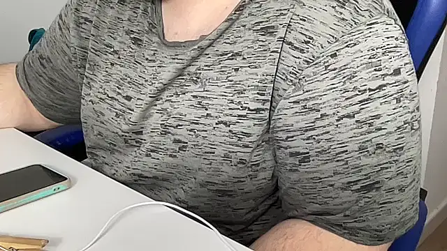 Rafa24324 online show from 13, 4, 2026