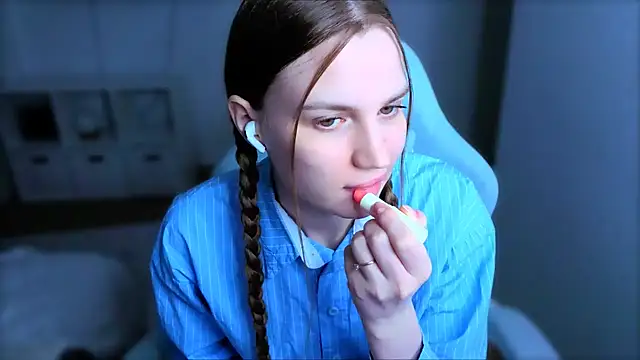 Snapshot of StellaLawless chatting on 28, 3, 2026 StellaLawless online show from 28, 3, 2026