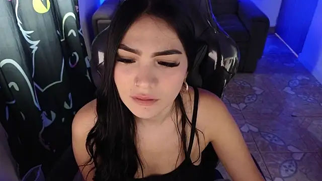 Snapshot of keity_moon chatting on 14, 5, 2026 keity moon online show from 14, 5, 2026