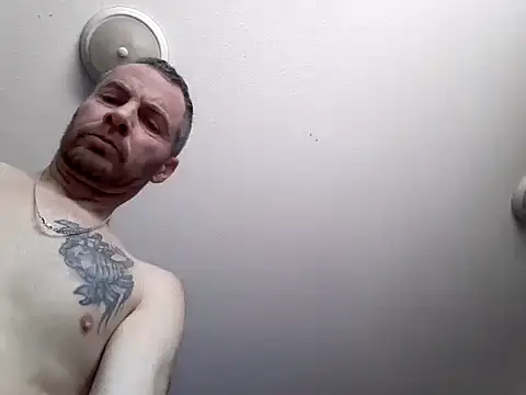 AdamM1976 online show from 6, 3, 2025