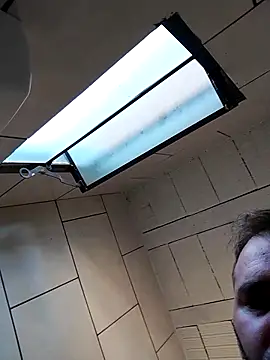 danielsafado222 online show from 8, 2, 2025