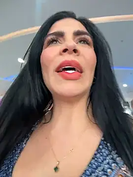 valecruz903 online show from 10, 11, 2025