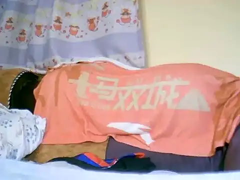 Snapshot of 69Hot_Tiny chatting on 15, 9, 2025 69Hot Tiny online show from 15, 9, 2025