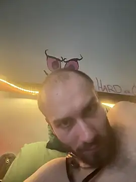 pervy devil online show from 9, 4, 2026