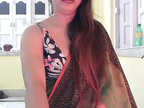 Model-Tanya online show from 8, 11, 2025