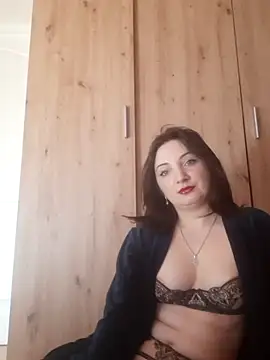 unicka65 online show from 14, 3, 2025