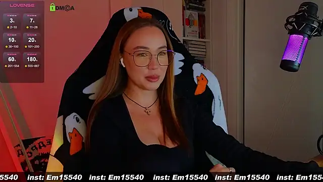 Snapshot of Emili1- chatting on 15, 1, 2025 Emili1- online show from 15, 1, 2025