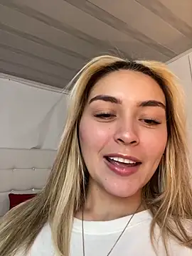 Snapshot of emma_oxford chatting on 22, 2, 2025 emma oxford online show from 22, 2, 2025