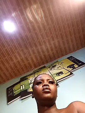 Snapshot of freaky_belle chatting on 14, 3, 2026 freaky belle online show from 14, 3, 2026