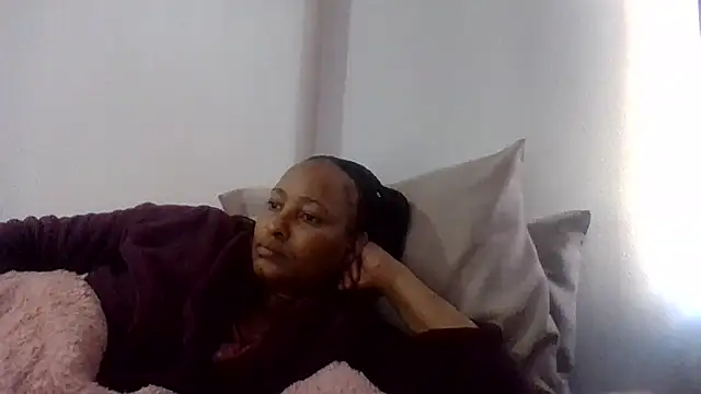 BabeAssXX online show from 21, 11, 2025