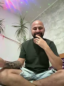 Snapshot of derek1494 chatting on 2, 10, 2025 derek1494 online show from 2, 10, 2025